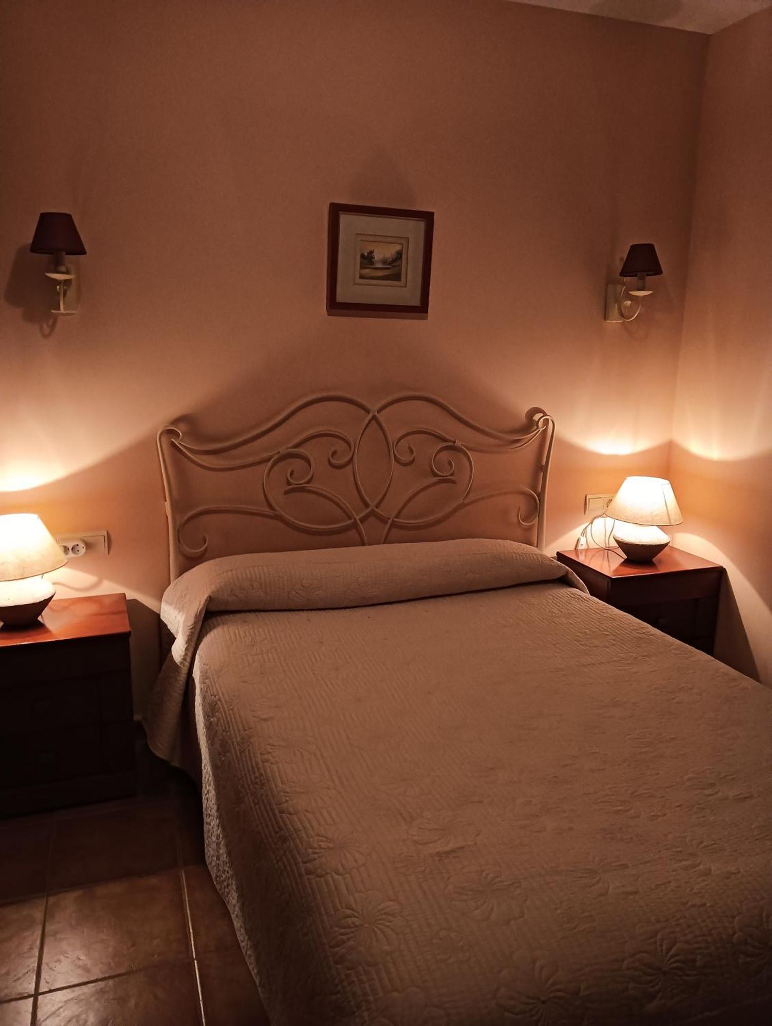 Hostal Sol De La Vega Albarracin Exterior photo