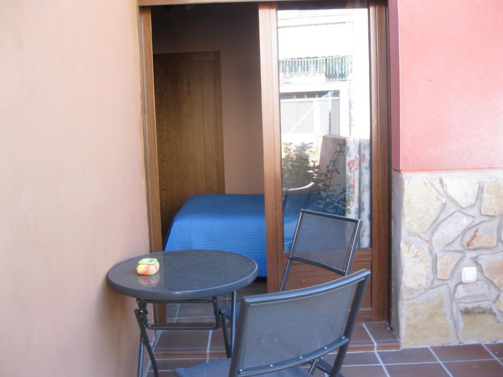Hostal Sol De La Vega Albarracin Exterior photo